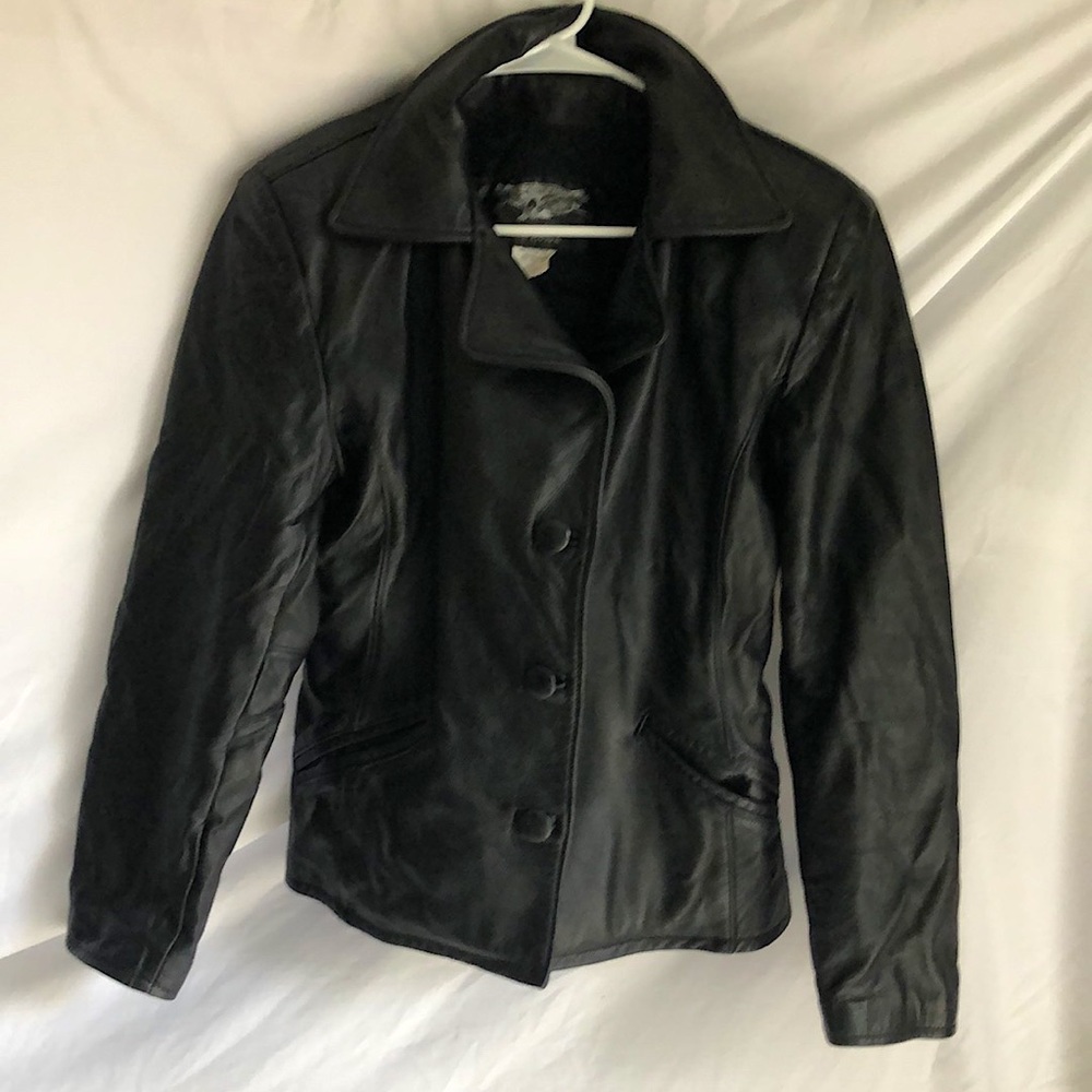 Medium leather jacket